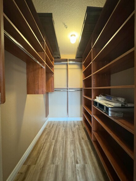 Building Photo - 2732 Via Murano #523