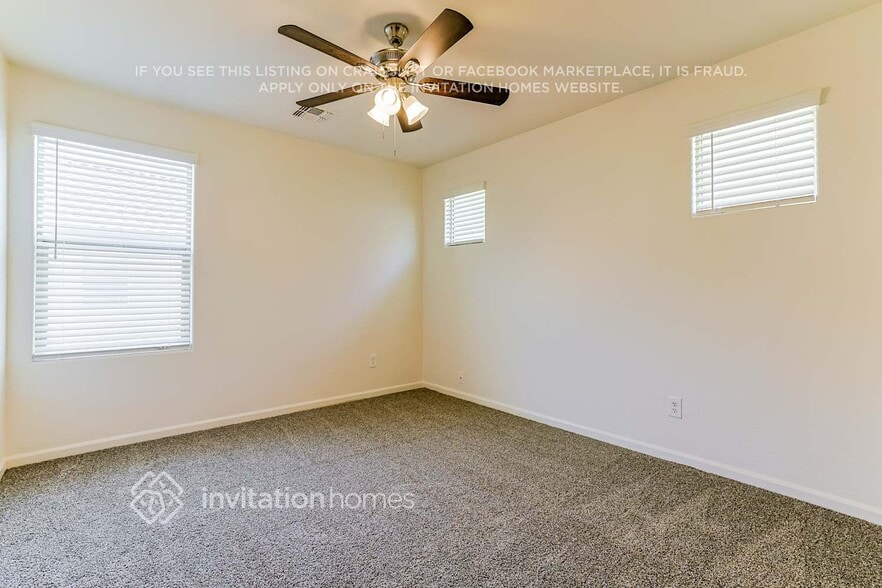 Building Photo - 3367 E Constitution Dr