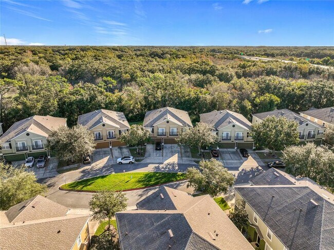 Building Photo - 1500 Broken Oak Dr