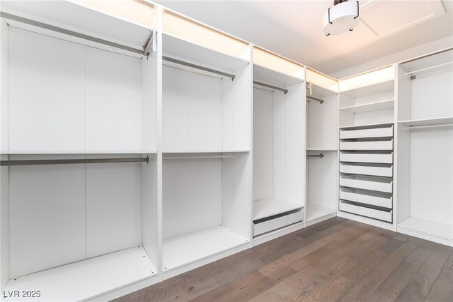 Building Photo - 72 Panorama Crest Ave