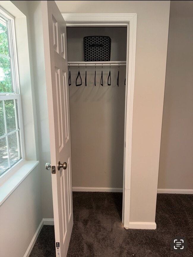 Building Photo - Kentucky Duplex
