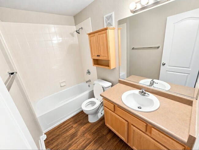 Building Photo - 5551 W 29th St