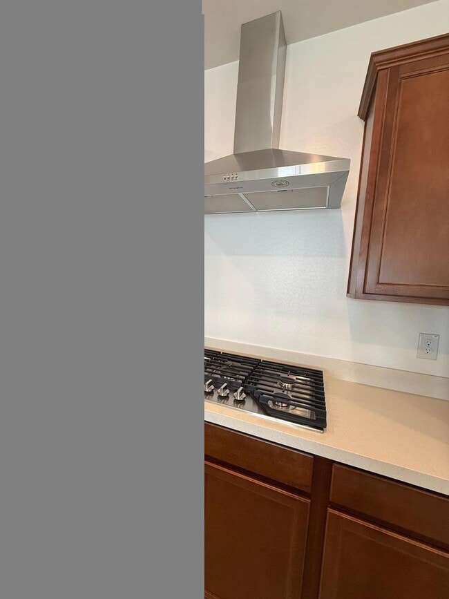 Building Photo - 24245 W Raymond St