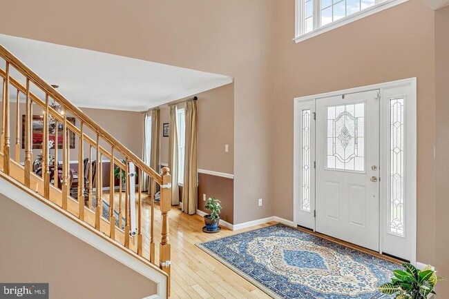 Building Photo - 201 Sunbrook Dr