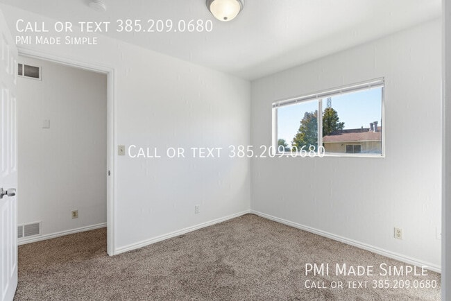 Building Photo - 755 E 950 S St