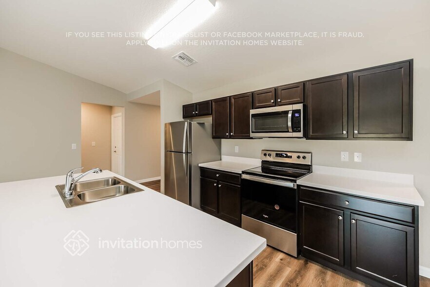 Building Photo - 231 Danley St