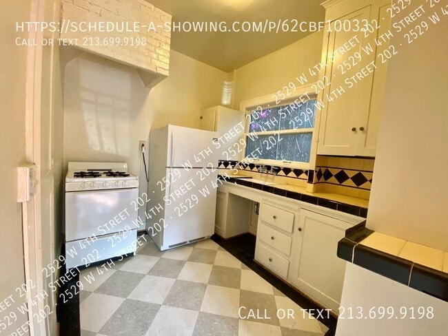 Building Photo - 2529 4th St