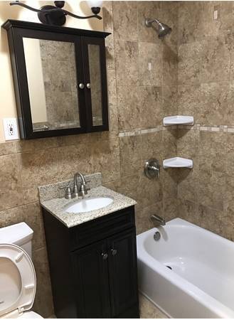 Building Photo - 25-28-80 45th St