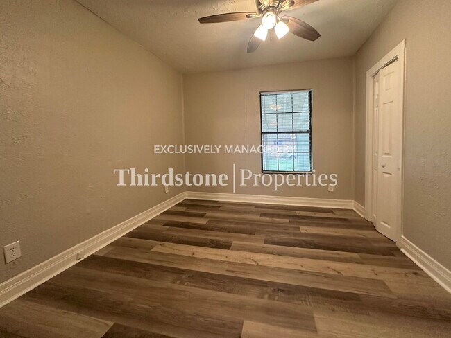 Building Photo - 7827 Mattox Ave