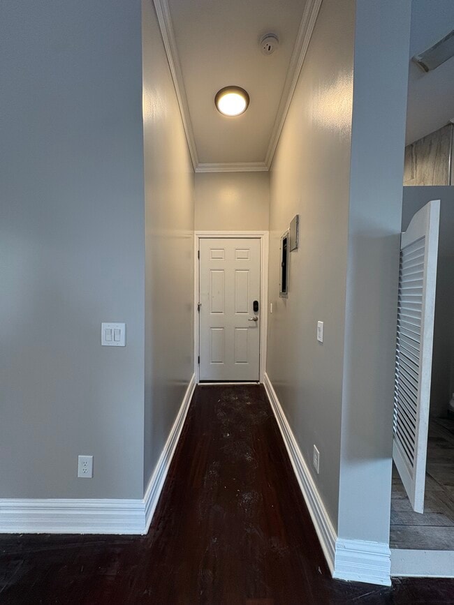 Building Photo - Soldoris