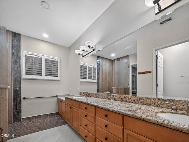 Building Photo - 1399 Cordova St