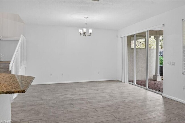Building Photo - 7005 Romana Way