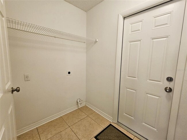 Building Photo - 921 Bristle Cone Ct