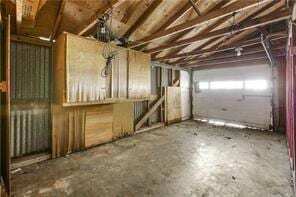 Building Photo - 518 Tucker Ave