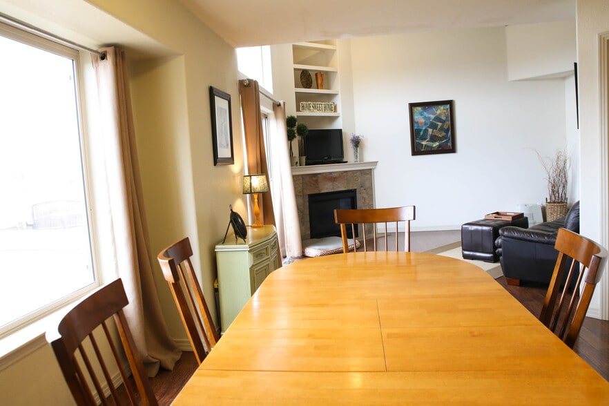 Dining Room looking towards Living Room - 2028 CENTENNIAL DR