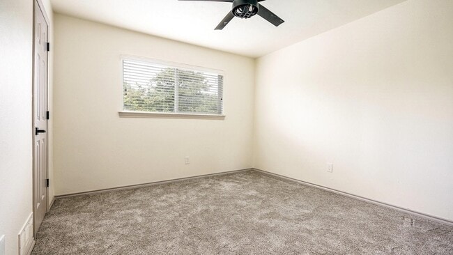 Building Photo - 2616 Ellis Ct