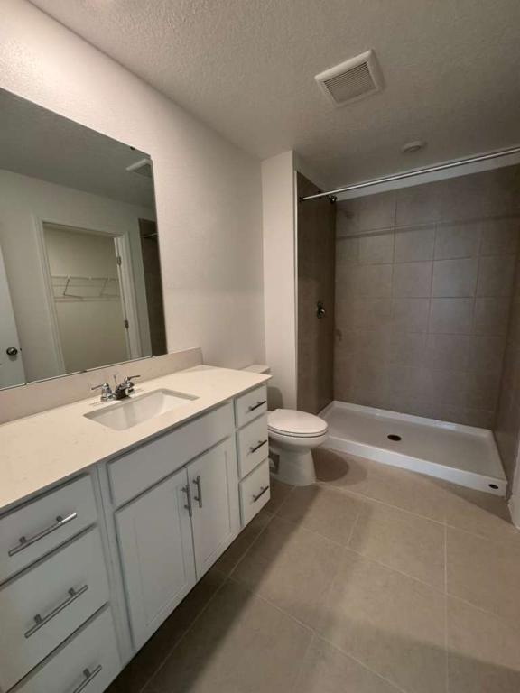 Building Photo - 4407 Vibernum Ave