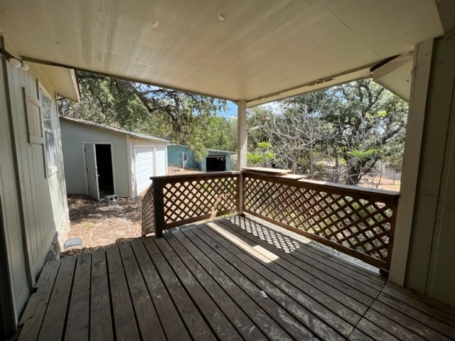 Building Photo - 204 Harmons Way