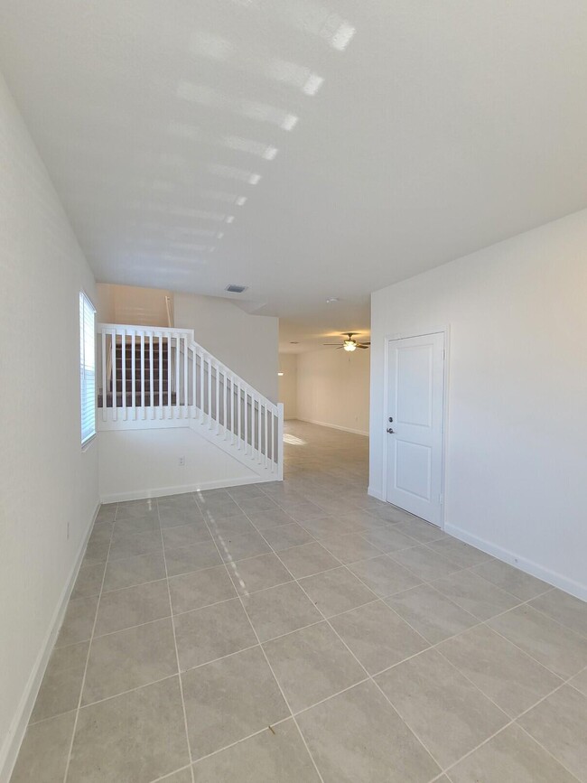 Building Photo - 12725 NW 24th Ave
