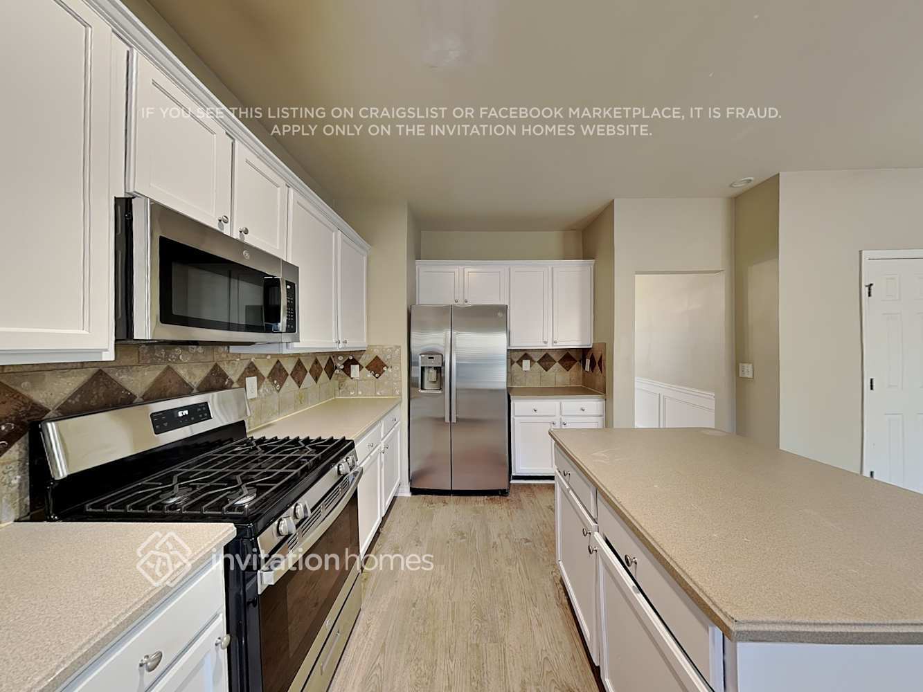 Building Photo - 2096 Somerset Pl SE