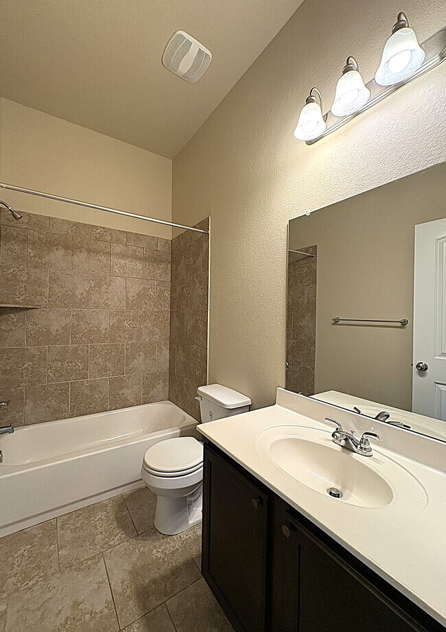 Building Photo - 3807 Flat Rock Mountain Dr