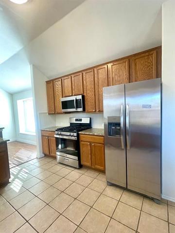 Building Photo - 8416 Sonnet Dr