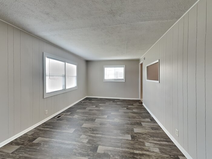 Building Photo - 514 Carol Dr