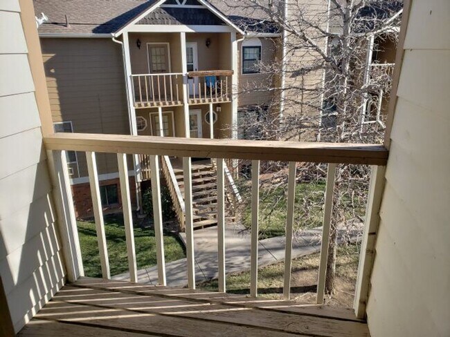 Building Photo - PROMO *$250 Admin Fee Waived* Lovely 2BR C...