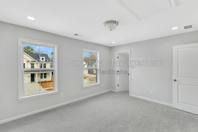 Building Photo - 8806 Lannister Dr