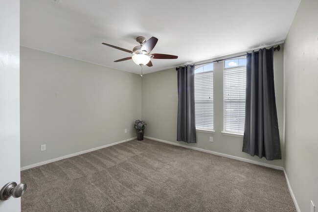 Building Photo - 9810 Spring Alp Ct