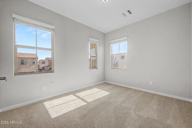 Building Photo - 3 Bedroom 3 Bathroom Recker Pointe Home