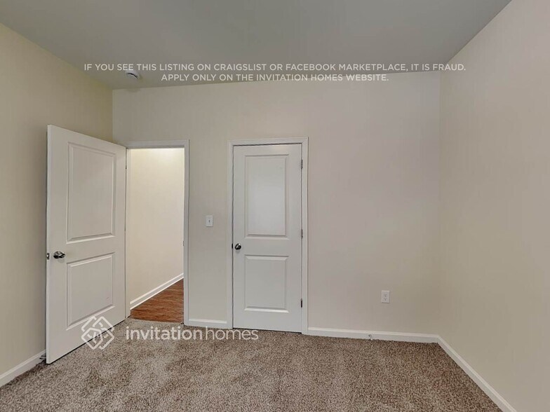 Building Photo - 1987 Round Ridge Cir