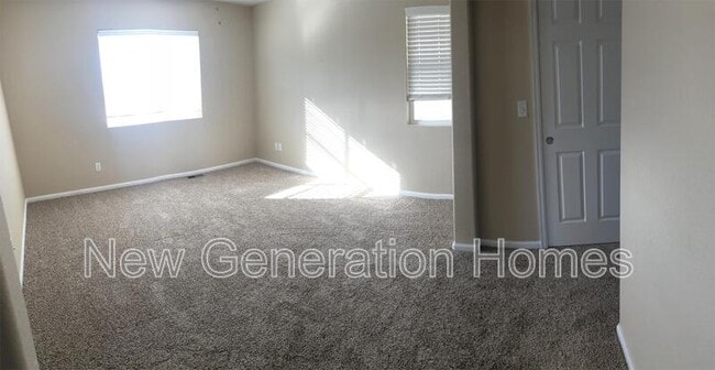Building Photo - 815 Diamond Rim Dr