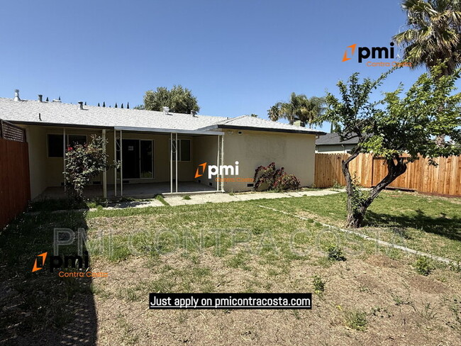 Building Photo - 1608 Norine Dr