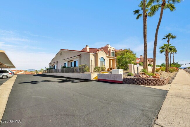 Building Photo - 16354 E Palisades Blvd