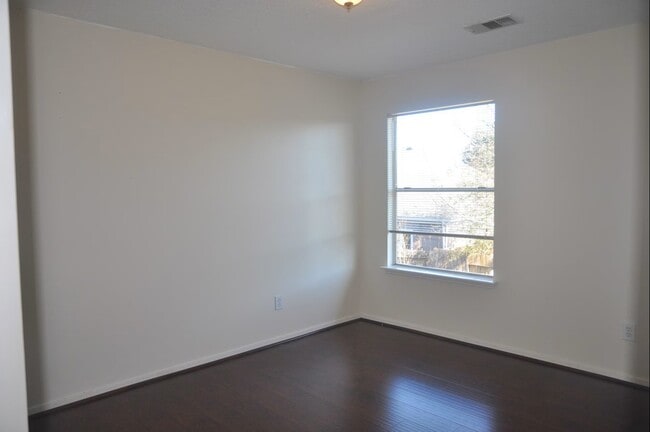 Building Photo - 19702 Creek Bend Trail