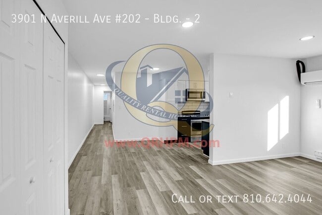 Building Photo - 3901 N Averill Ave
