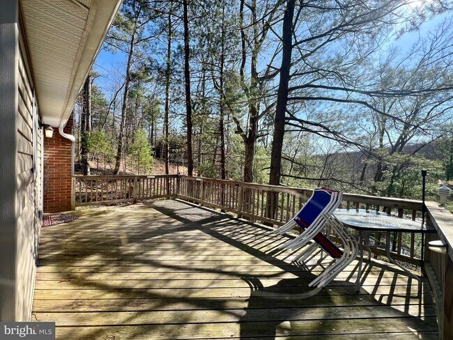 Building Photo - 117 Audubon Rd