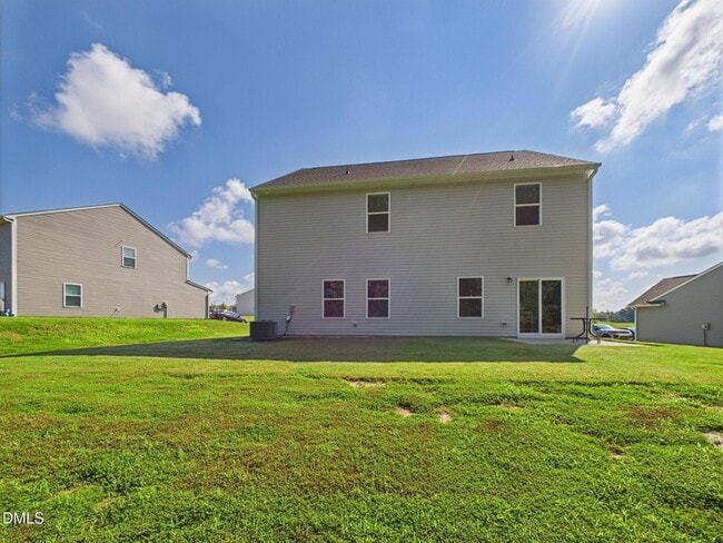 Building Photo - 110 Symmetry Lp