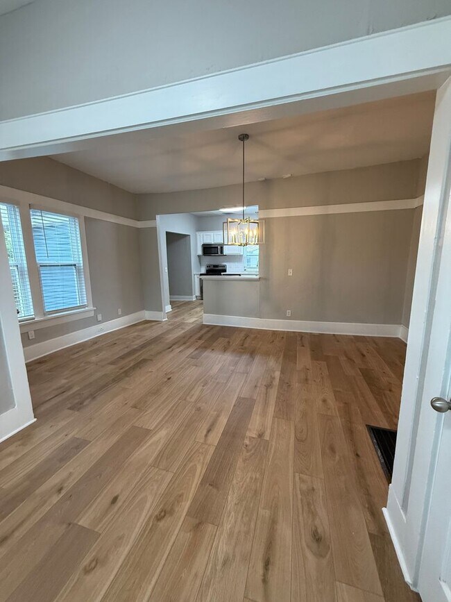 Building Photo - Remodeled Charmer in the Urban Core – Fres...