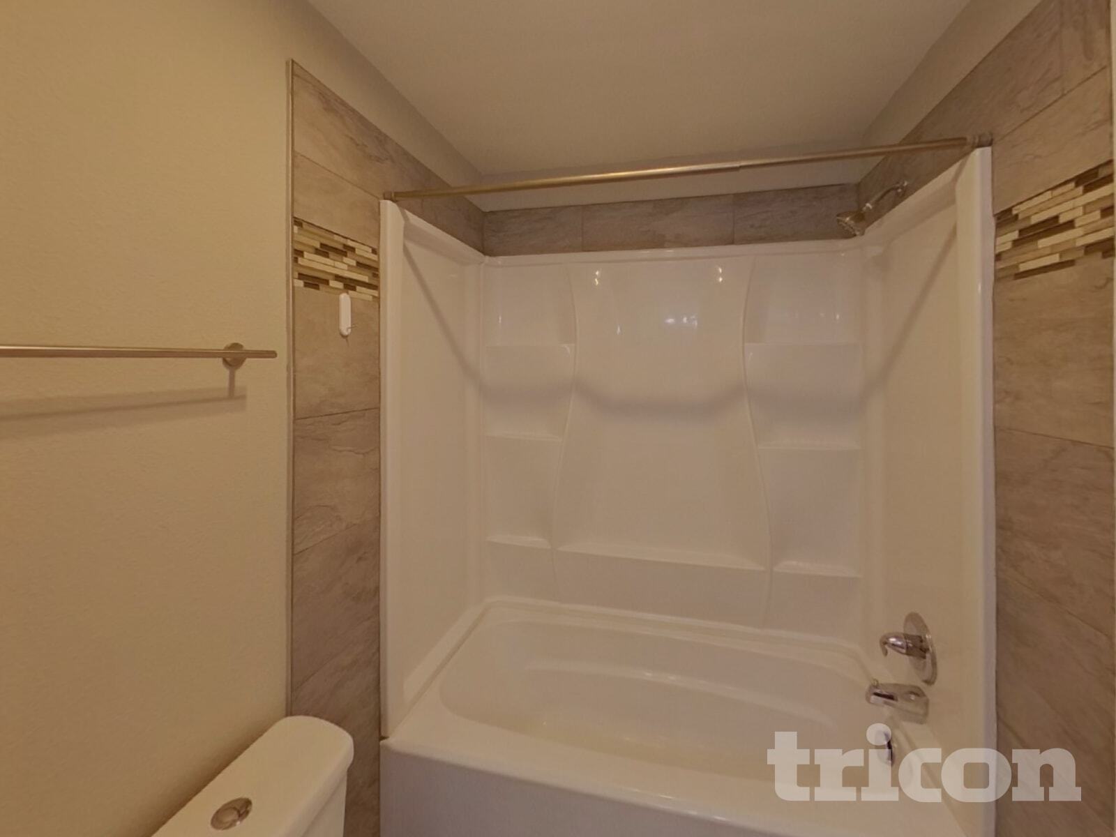 Building Photo - 15413 NE 47th Cir