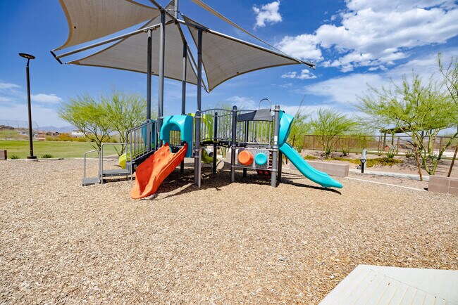 Building Photo - 10020 E CAMELBACK TR