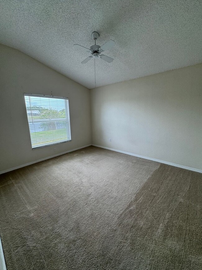 Building Photo - Waterview 3 BED / 2 BATH Home For Rent!