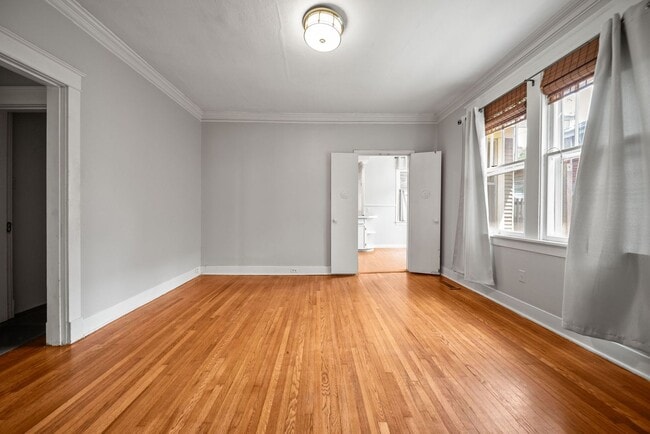 Building Photo - 5110 Lee Ave