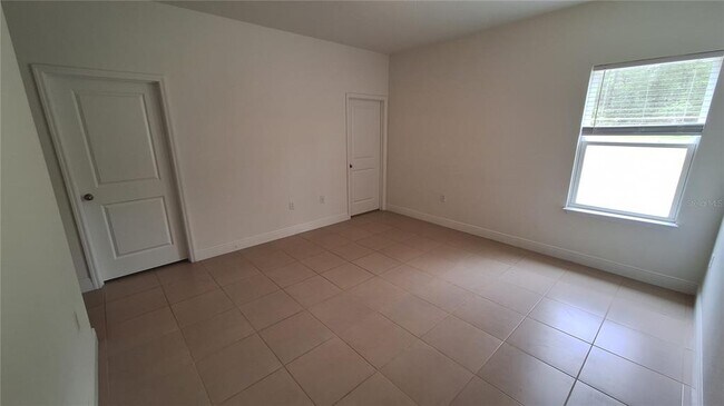 Building Photo - 13763 SW 43rd Cir