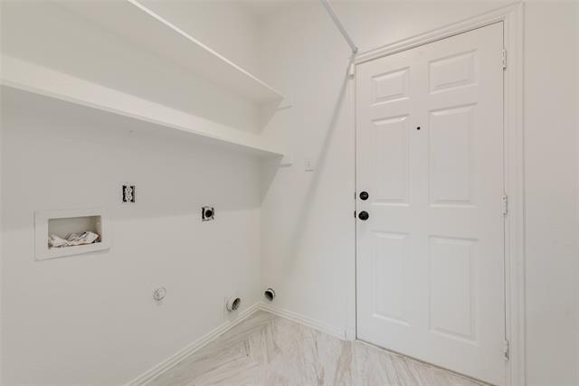 Building Photo - 3400 Oleander Dr