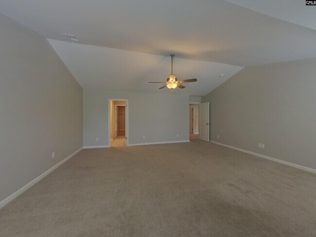 Building Photo - 33 Elmwood Blvd