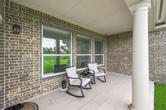 Building Photo - 14403 Lakepointe Bend Ln