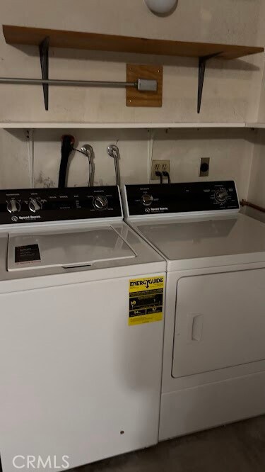 Building Photo - 3 Shadow Hill Ln