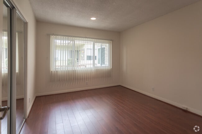 2BR,2BA - Bedroom - 12036 Goshen Ave.